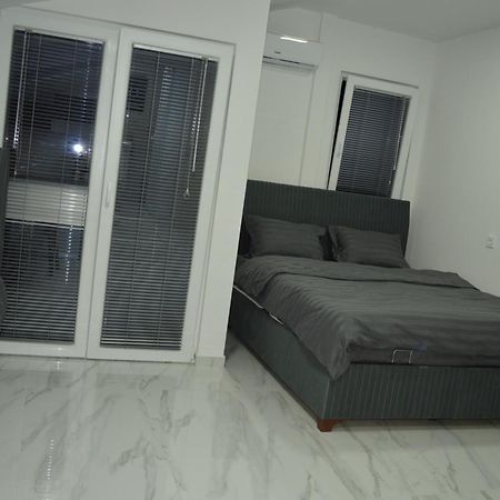 Apartman 4 Jovanovski Ohrid Exterior photo