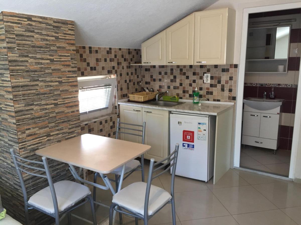 Apartman 4 Jovanovski Ohrid Exterior photo